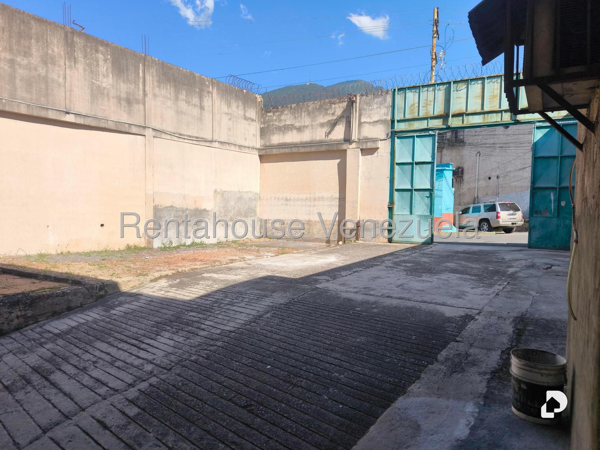 Local comercial en Chapellín, Caracas – 1