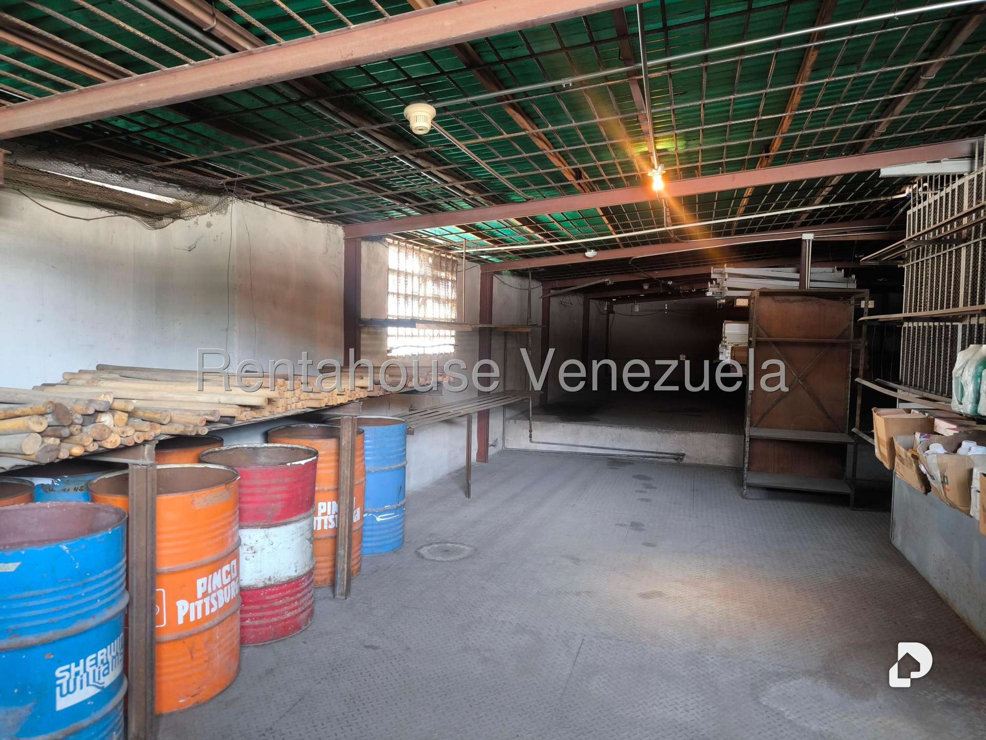 Local comercial en Chapellín, Caracas – 23