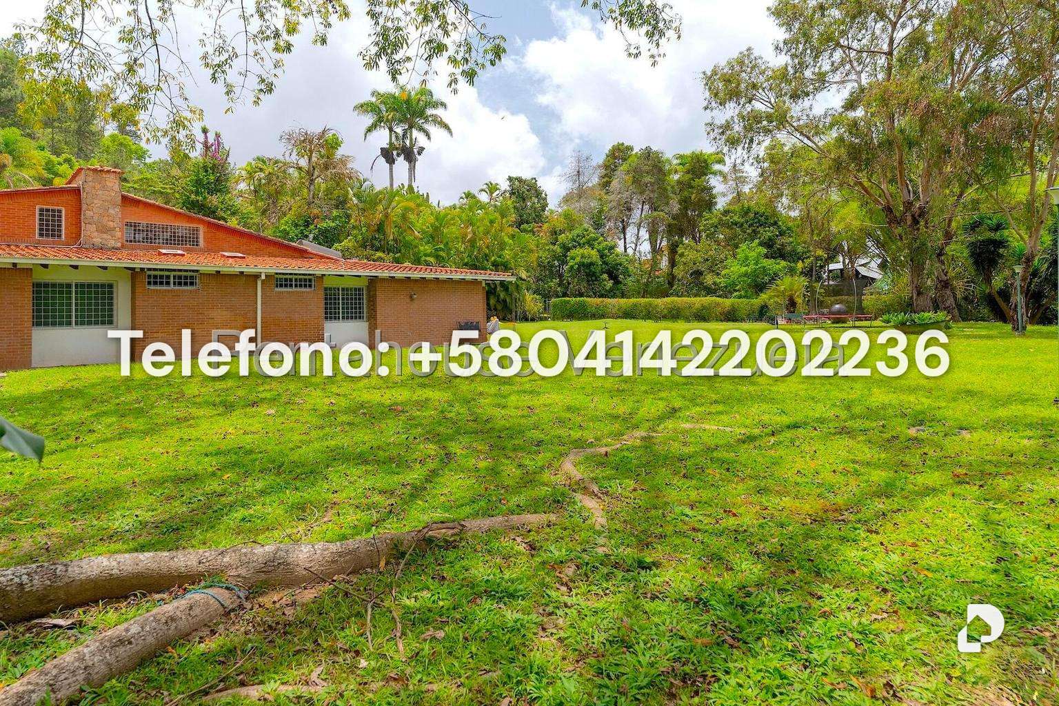 House in La Lagunita Country Club, Caracas – 47