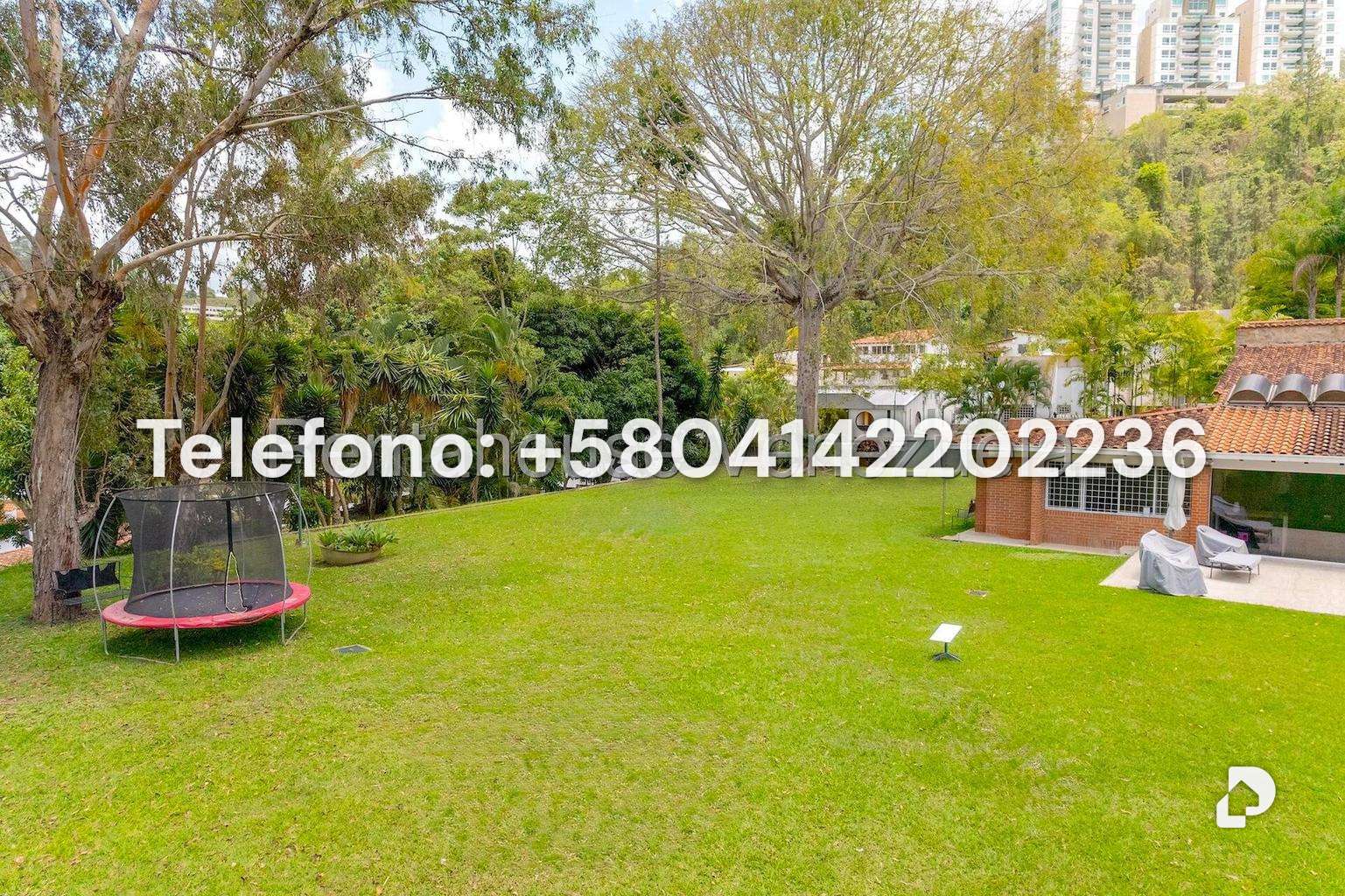 House in La Lagunita Country Club, Caracas – 43