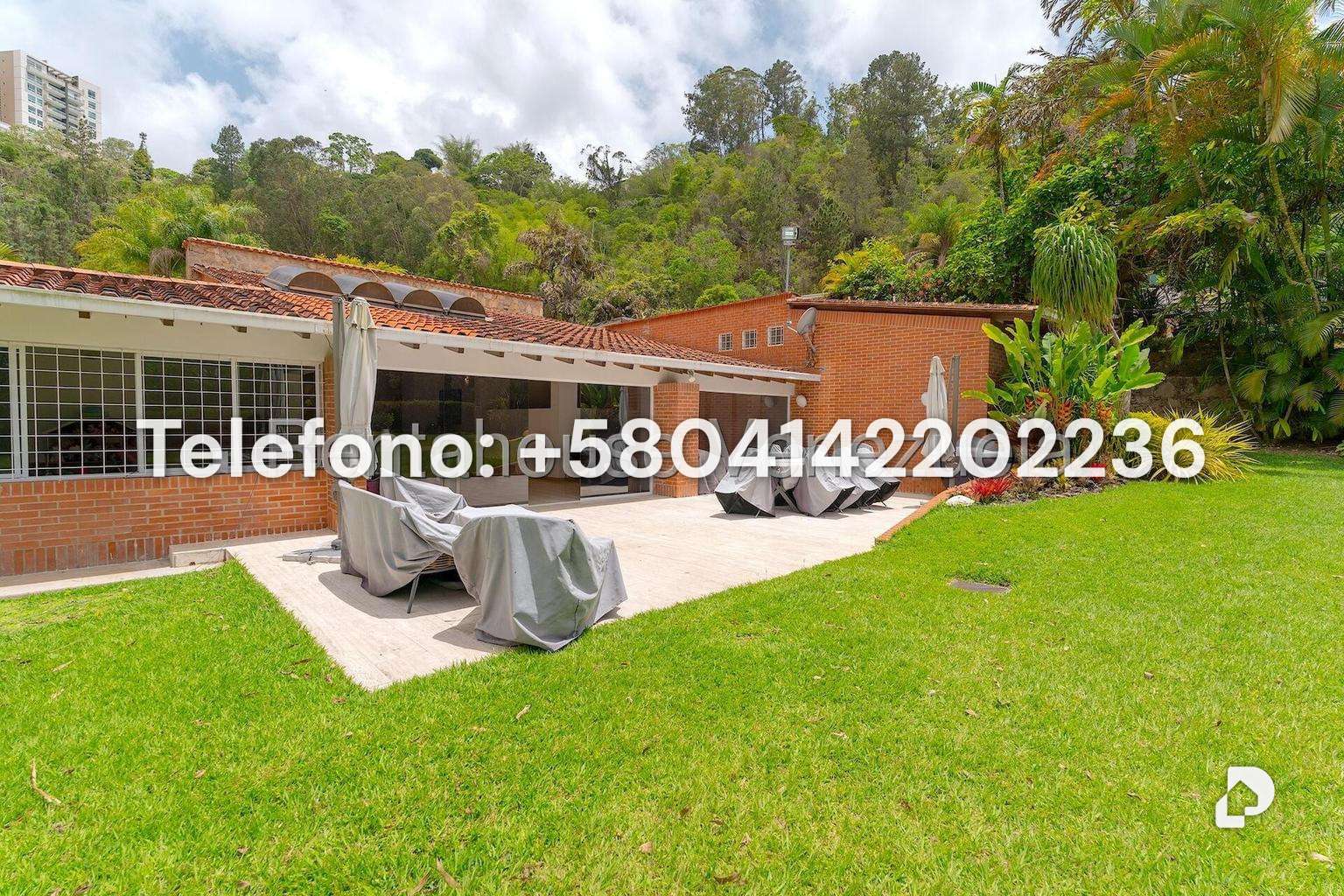House in La Lagunita Country Club, Caracas – 40