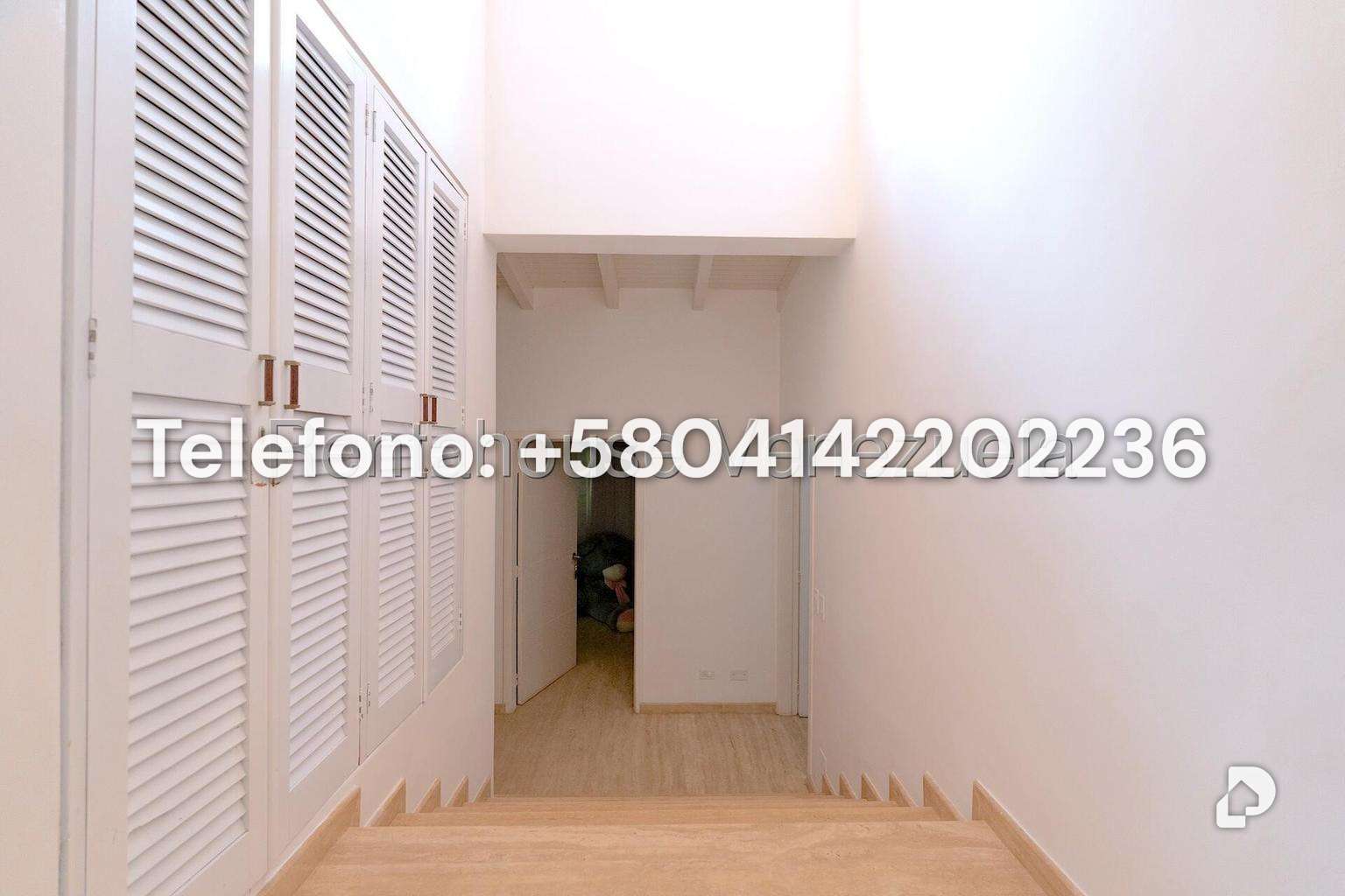 House in La Lagunita Country Club, Caracas – 26