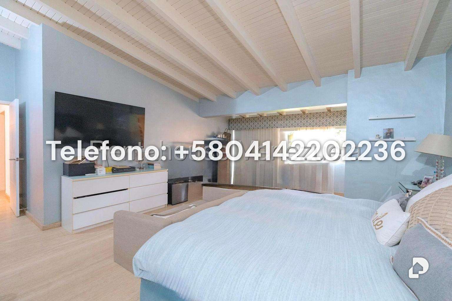 House in La Lagunita Country Club, Caracas – 28