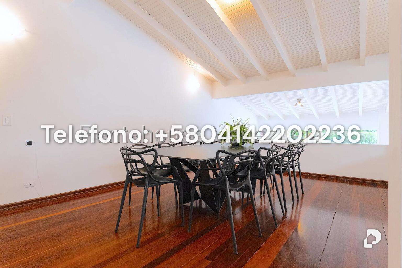 House in La Lagunita Country Club, Caracas – 25