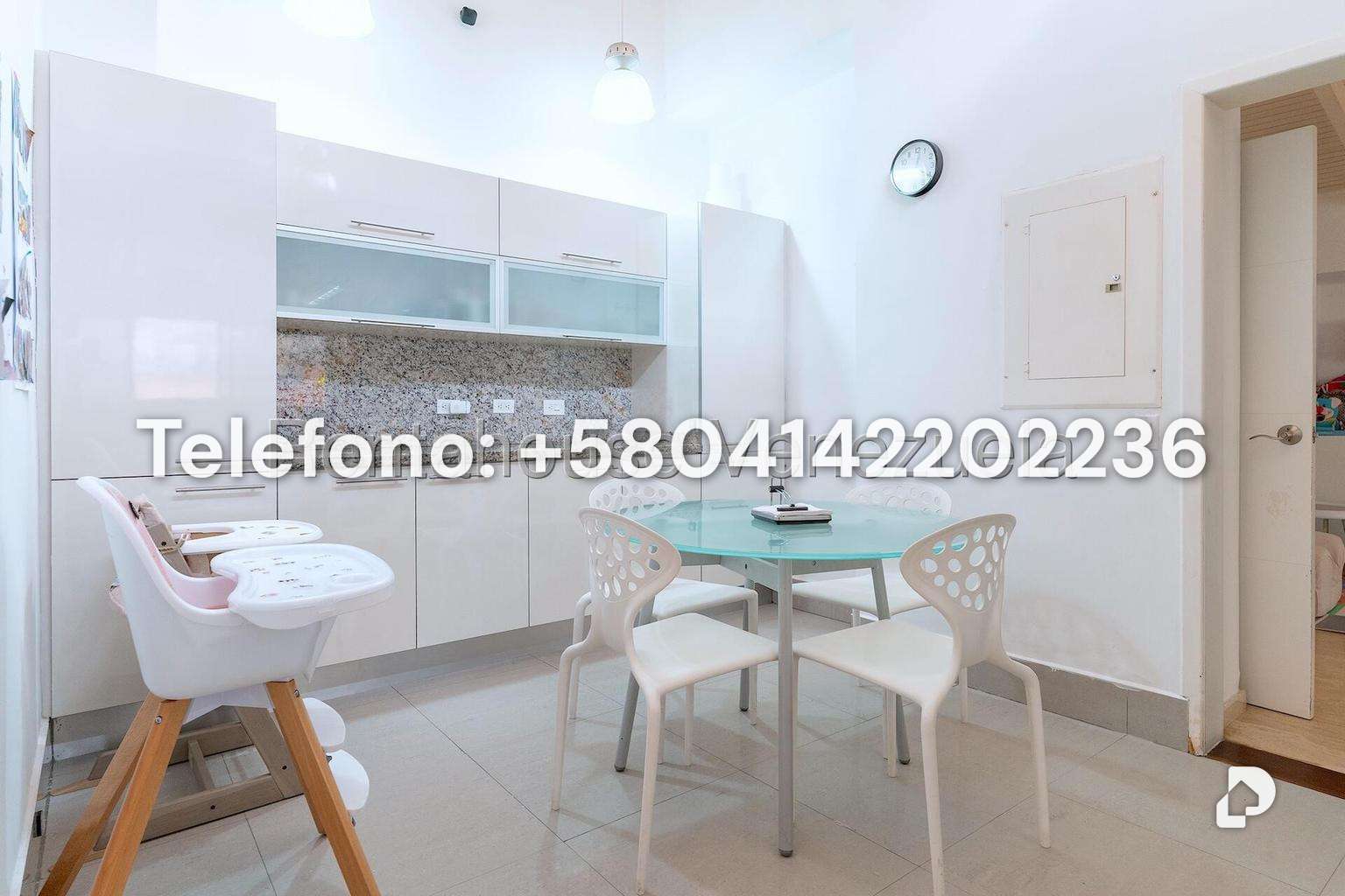 House in La Lagunita Country Club, Caracas – 21