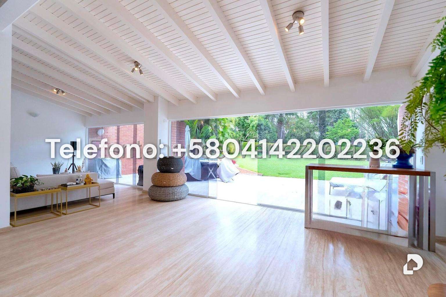 House in La Lagunita Country Club, Caracas – 10