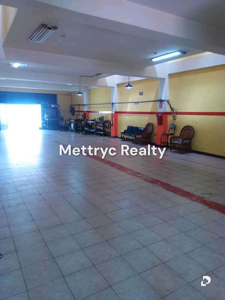 Local comercial en B. Central, Valencia – 6