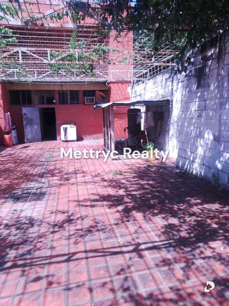Local comercial en B. Central, Valencia – 16