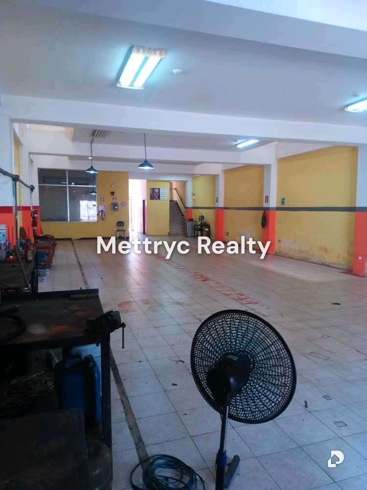 Local comercial en B. Central, Valencia – 4