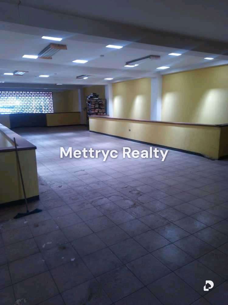 Local comercial en B. Central, Valencia – 10