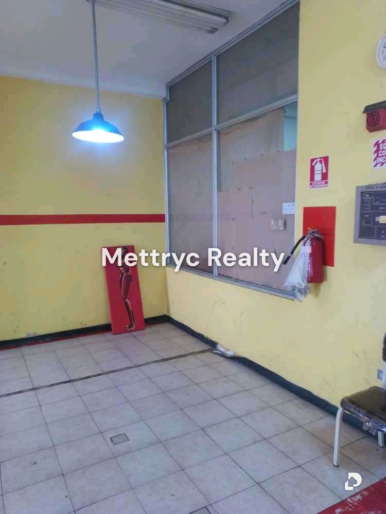 Local comercial en B. Central, Valencia – 7