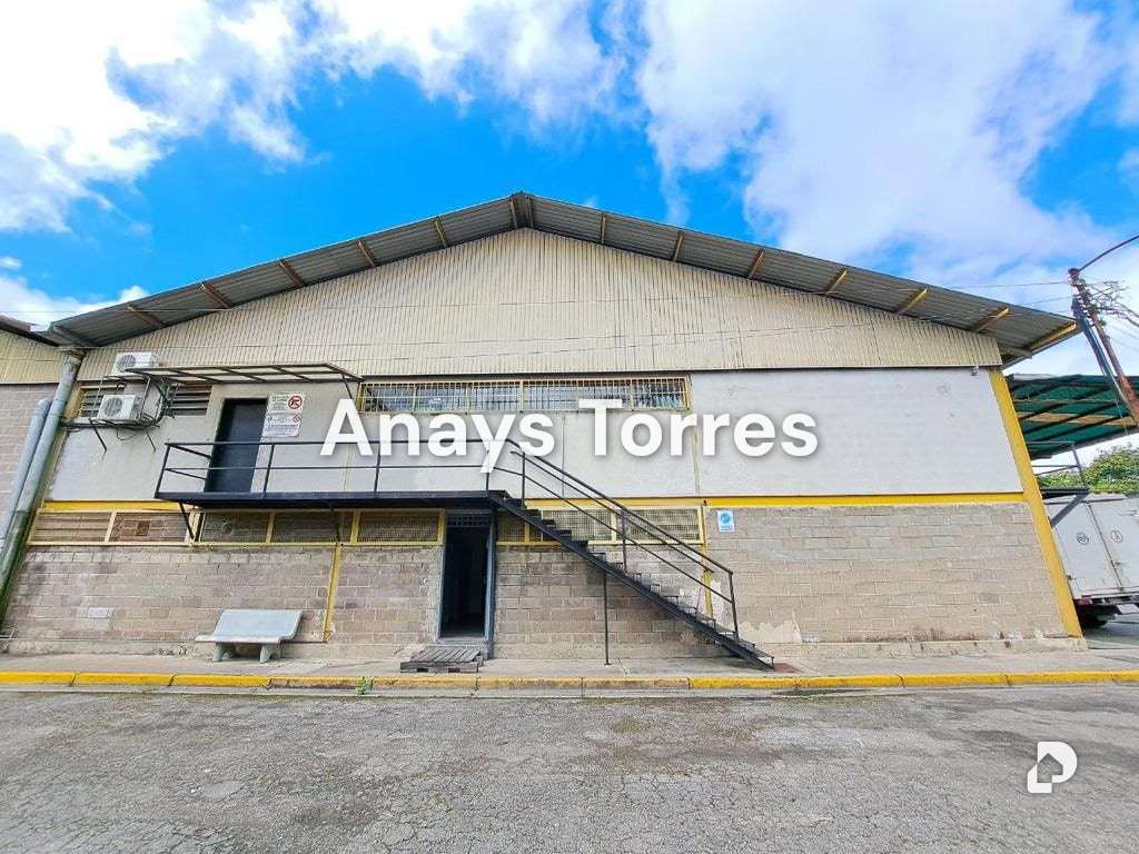 Warehouse in San José de Los Altos, Altos Mirandinos – 2