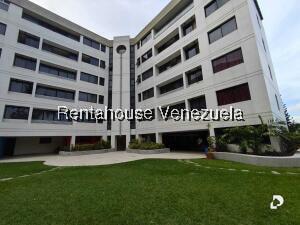 Apartamento en Altamira, Caracas – 1