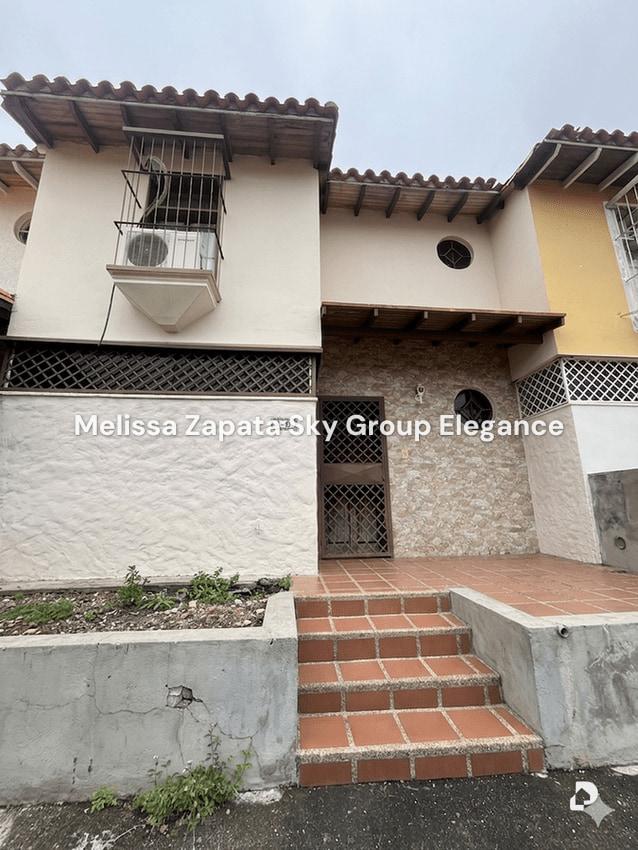Casa en Con Diseño Ecologico Y Espectacula, Araure – 1