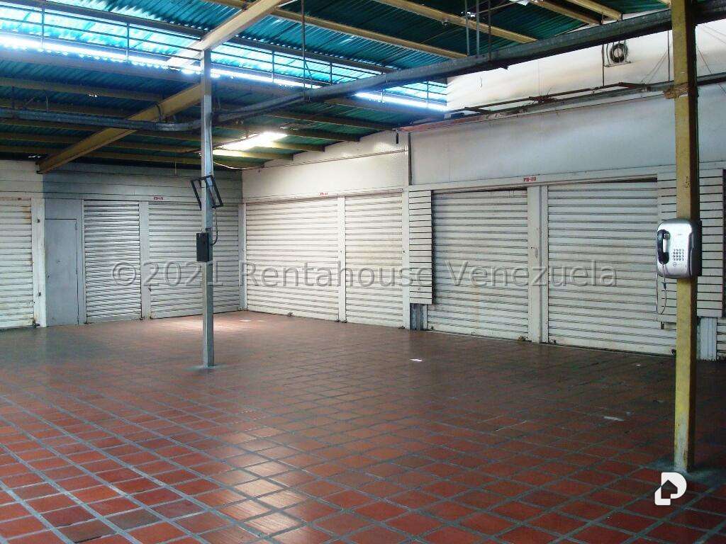 Local comercial en Cementerio, Caracas – 20