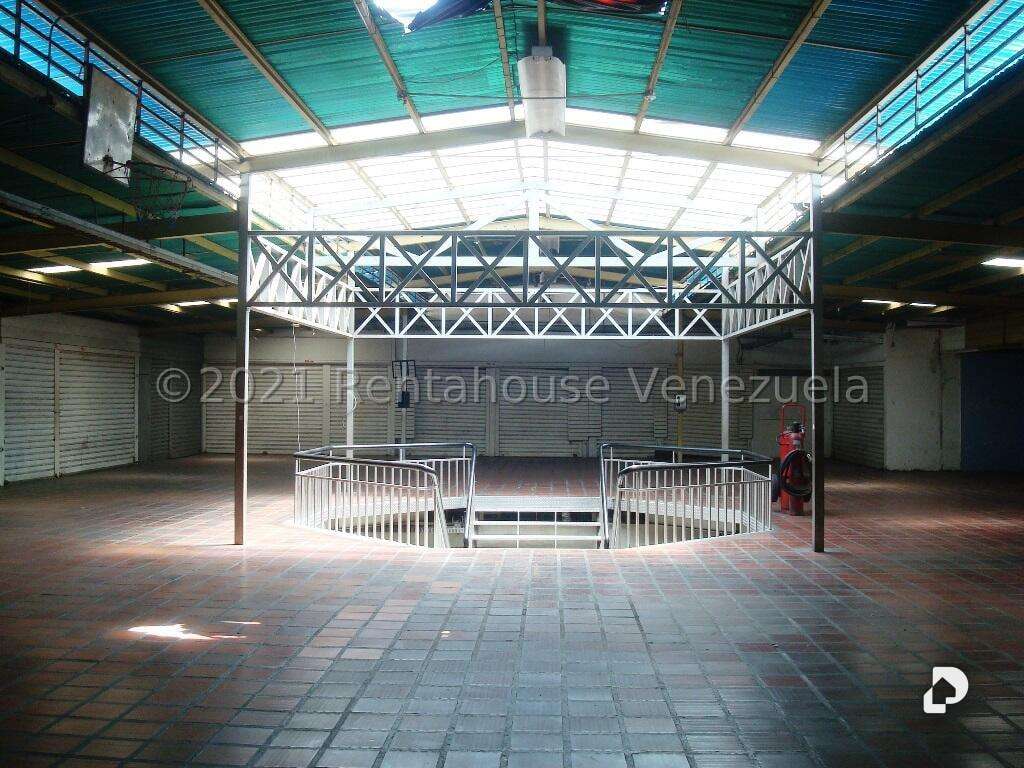 Local comercial en Cementerio, Caracas – 18