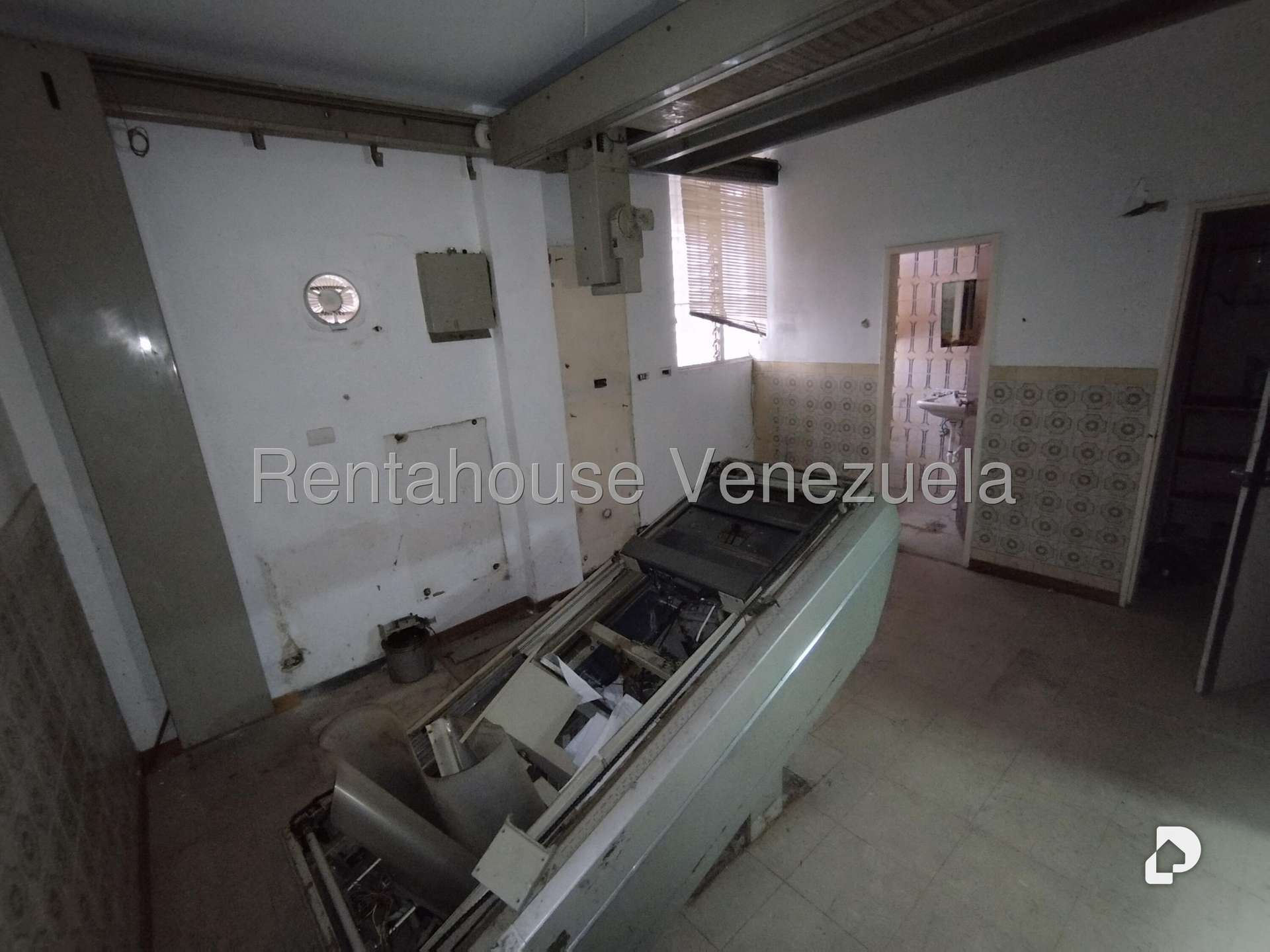 Building in Alta Florida, Caracas – 23