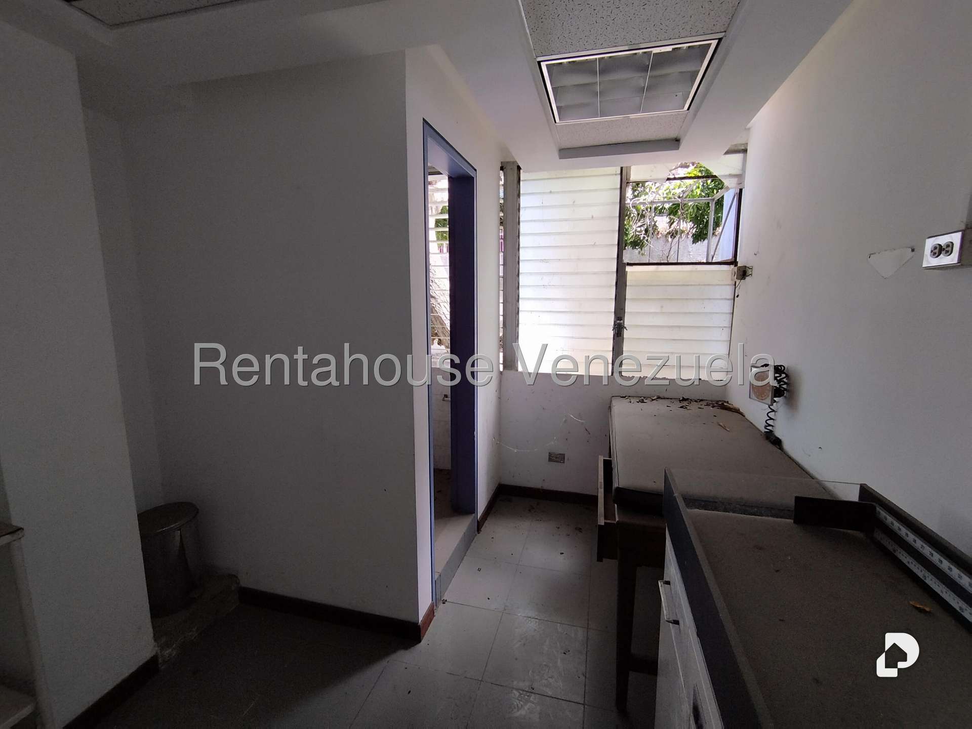 Building in Alta Florida, Caracas – 18