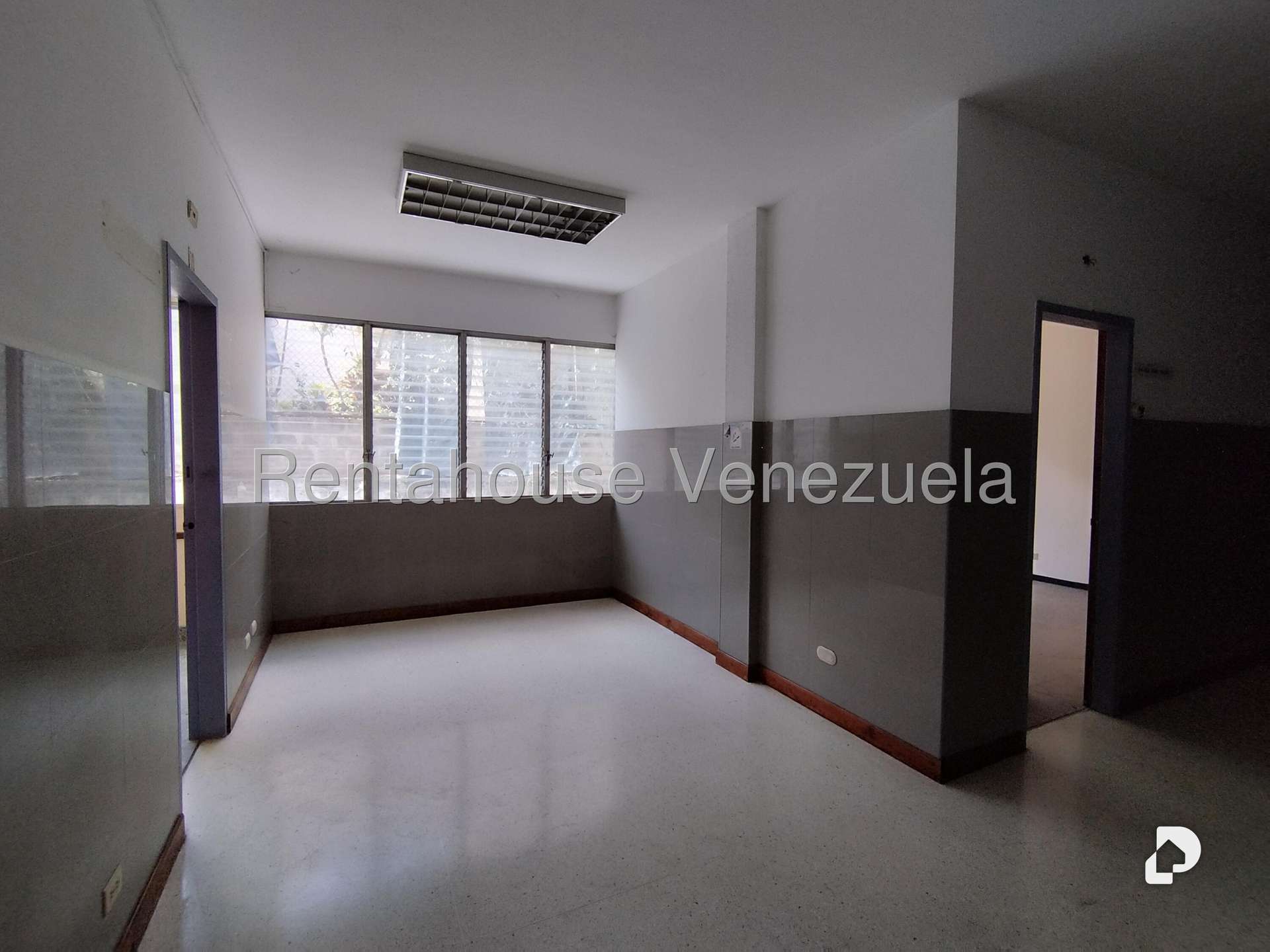Building in Alta Florida, Caracas – 24