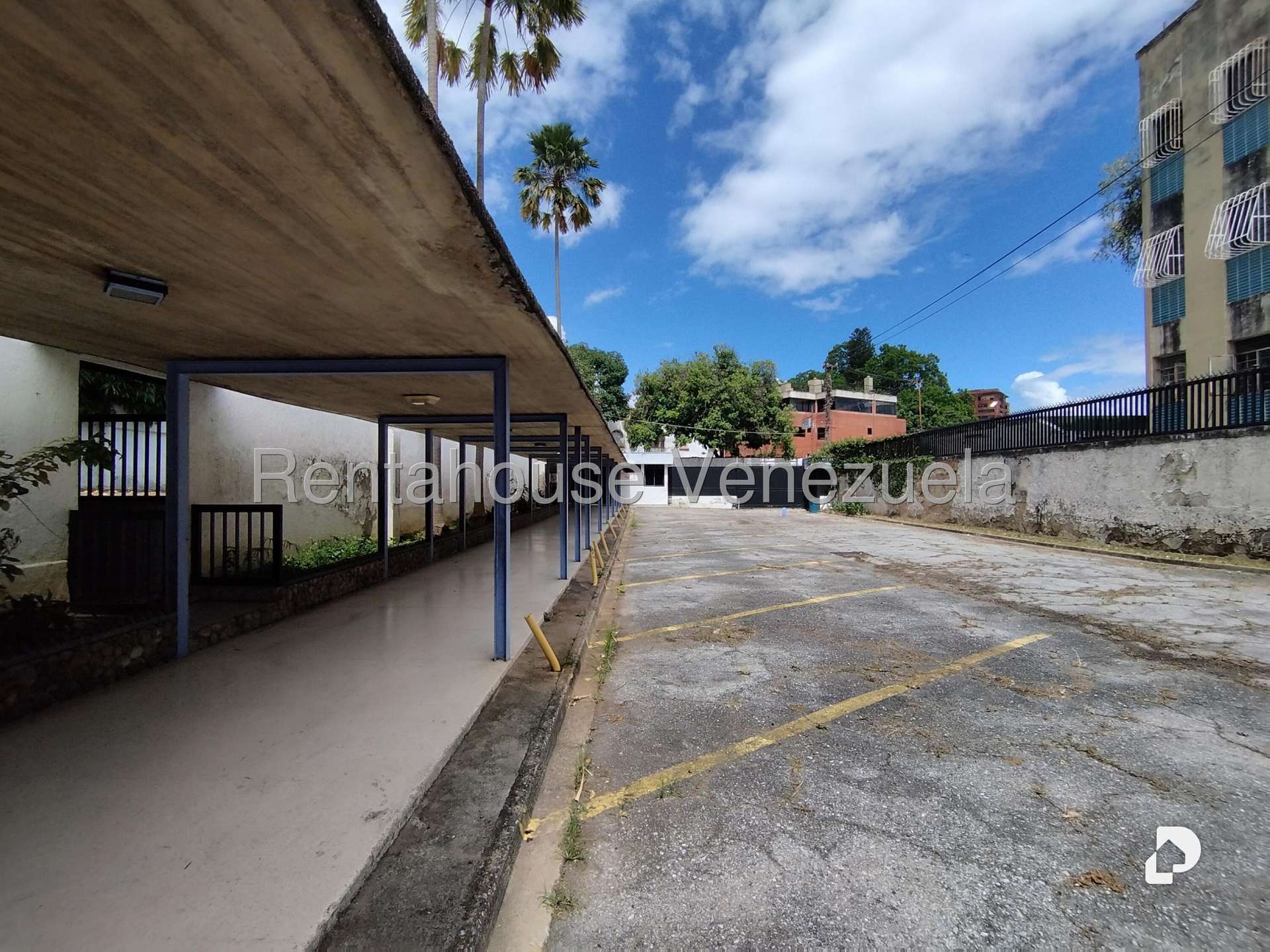 Building in Alta Florida, Caracas – 3