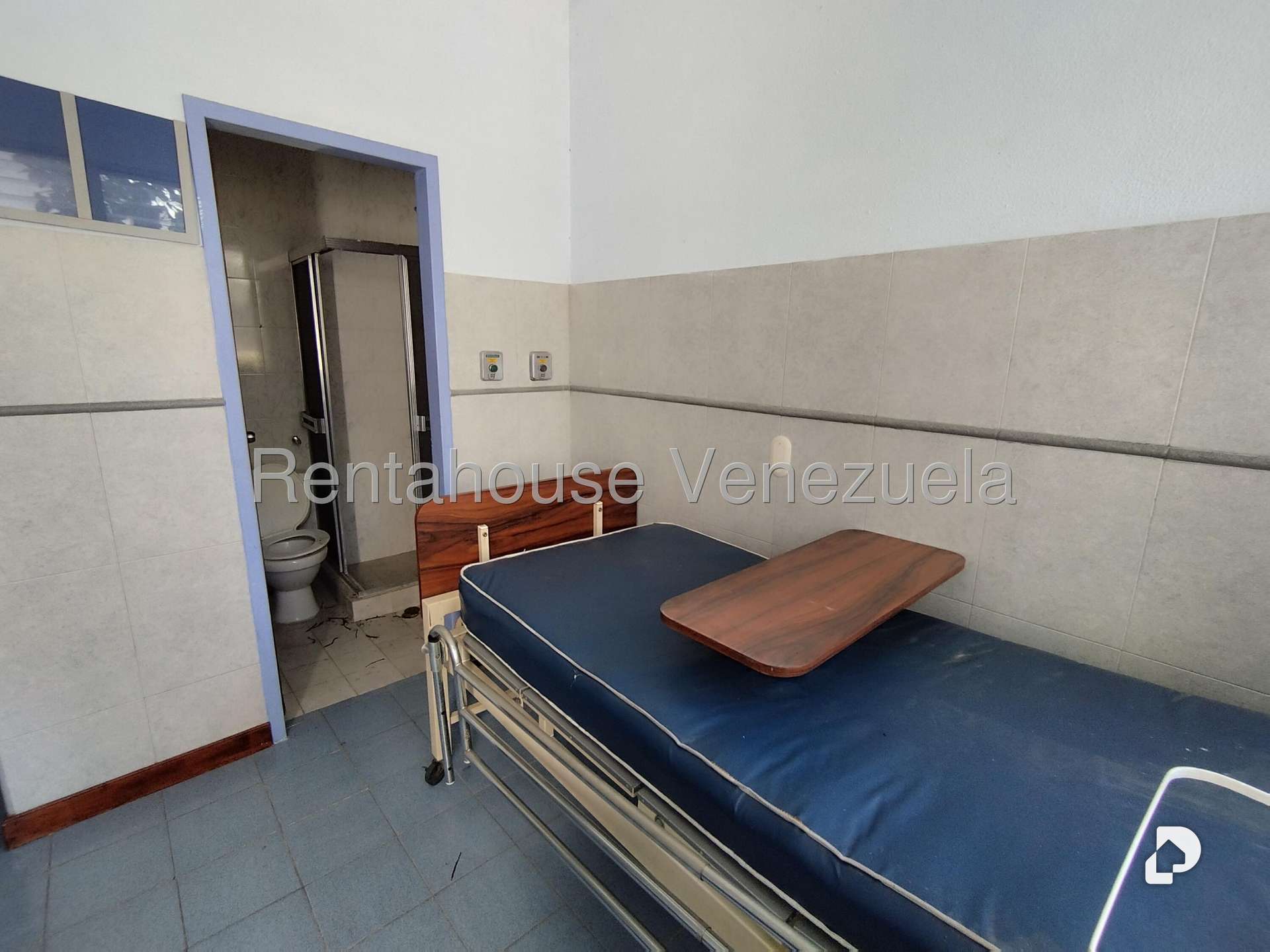 Building in Alta Florida, Caracas – 29