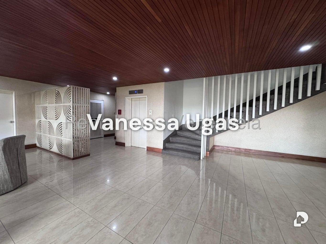 Apartamento en Colinas de Bello Monte, Caracas – 2