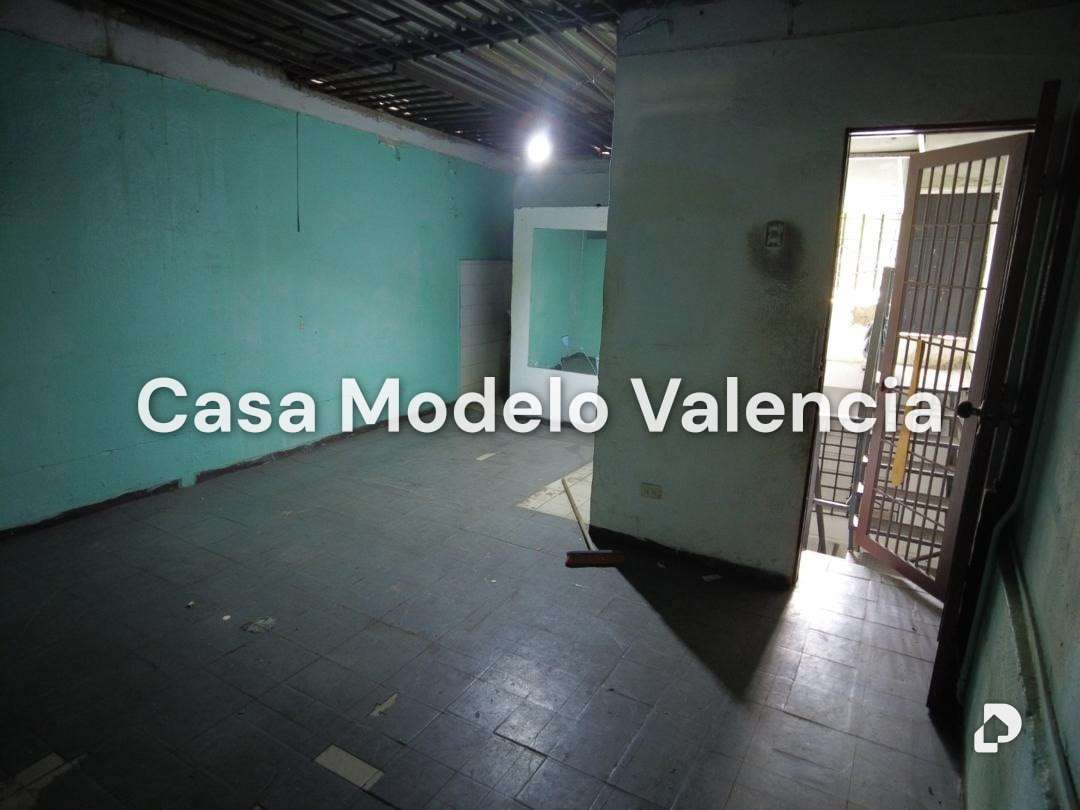 Local comercial en Valencia – 11
