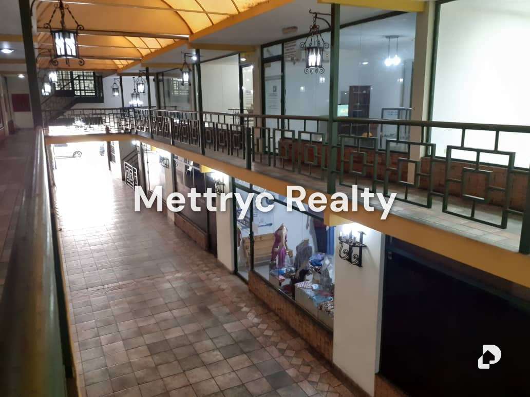 Commercial space in Av. Bolívar Norte, Valencia – 14