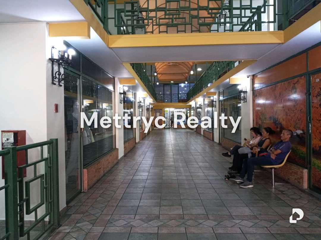 Commercial space in Av. Bolívar Norte, Valencia – 13