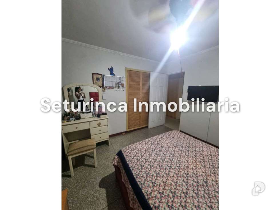 Apartamento en El Paraíso, Caracas – 14