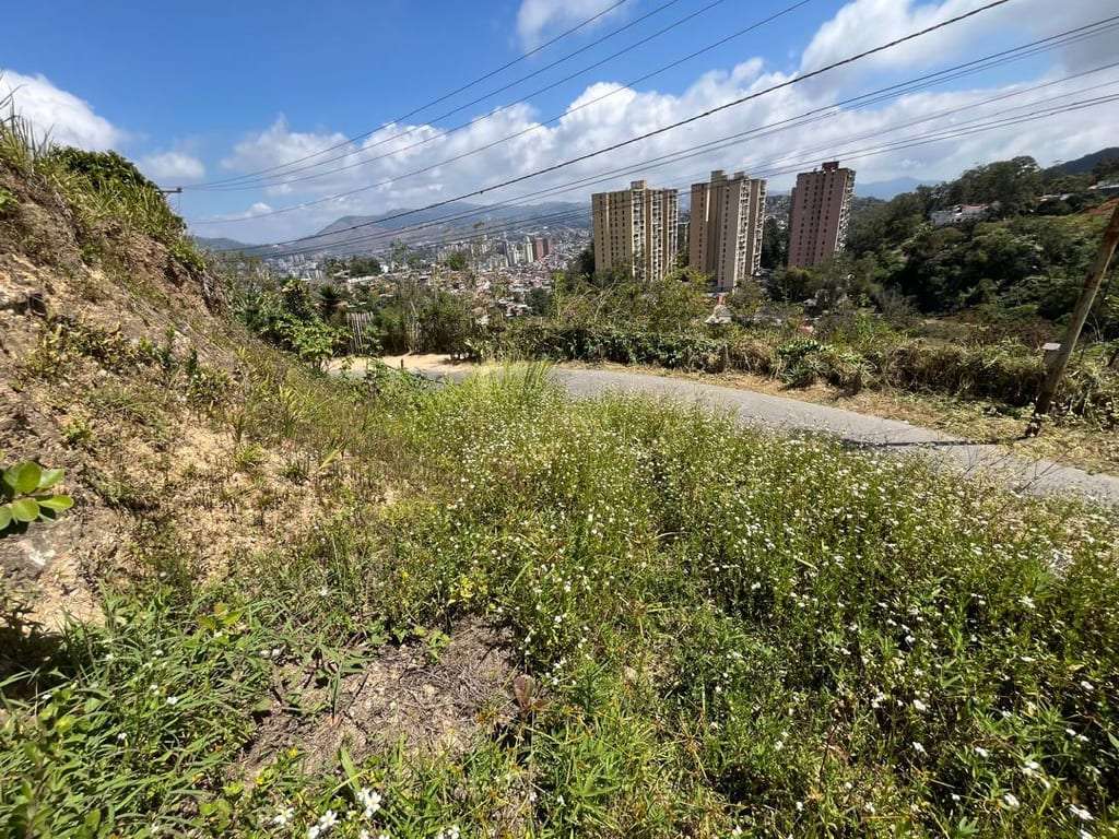Terreno en Los Lagos, Altos Mirandinos - 1