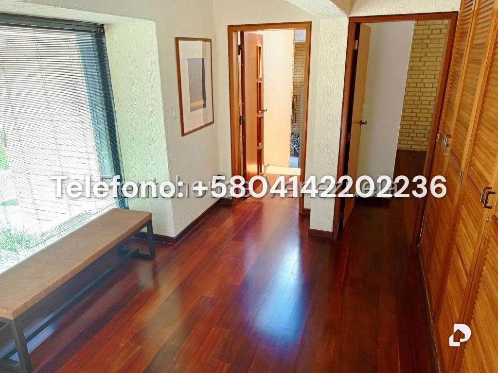 Casa en Oripoto, Caracas – 16