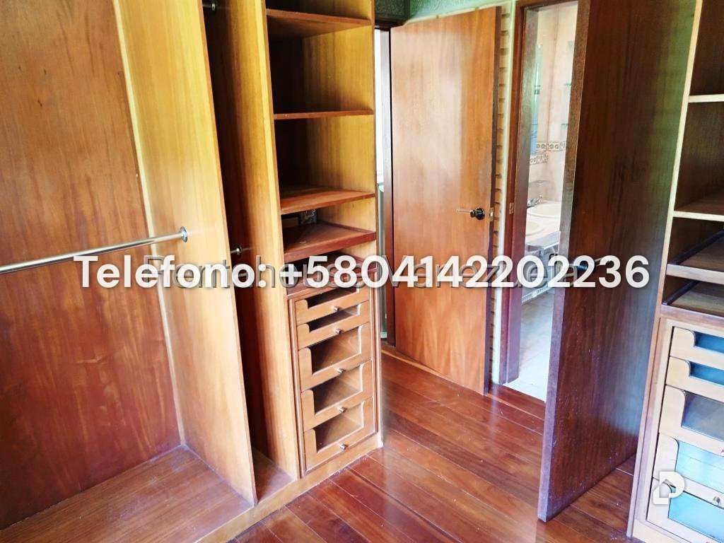 Casa en Oripoto, Caracas – 22