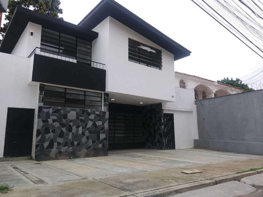 House in Agua Blanca, Valencia - 1