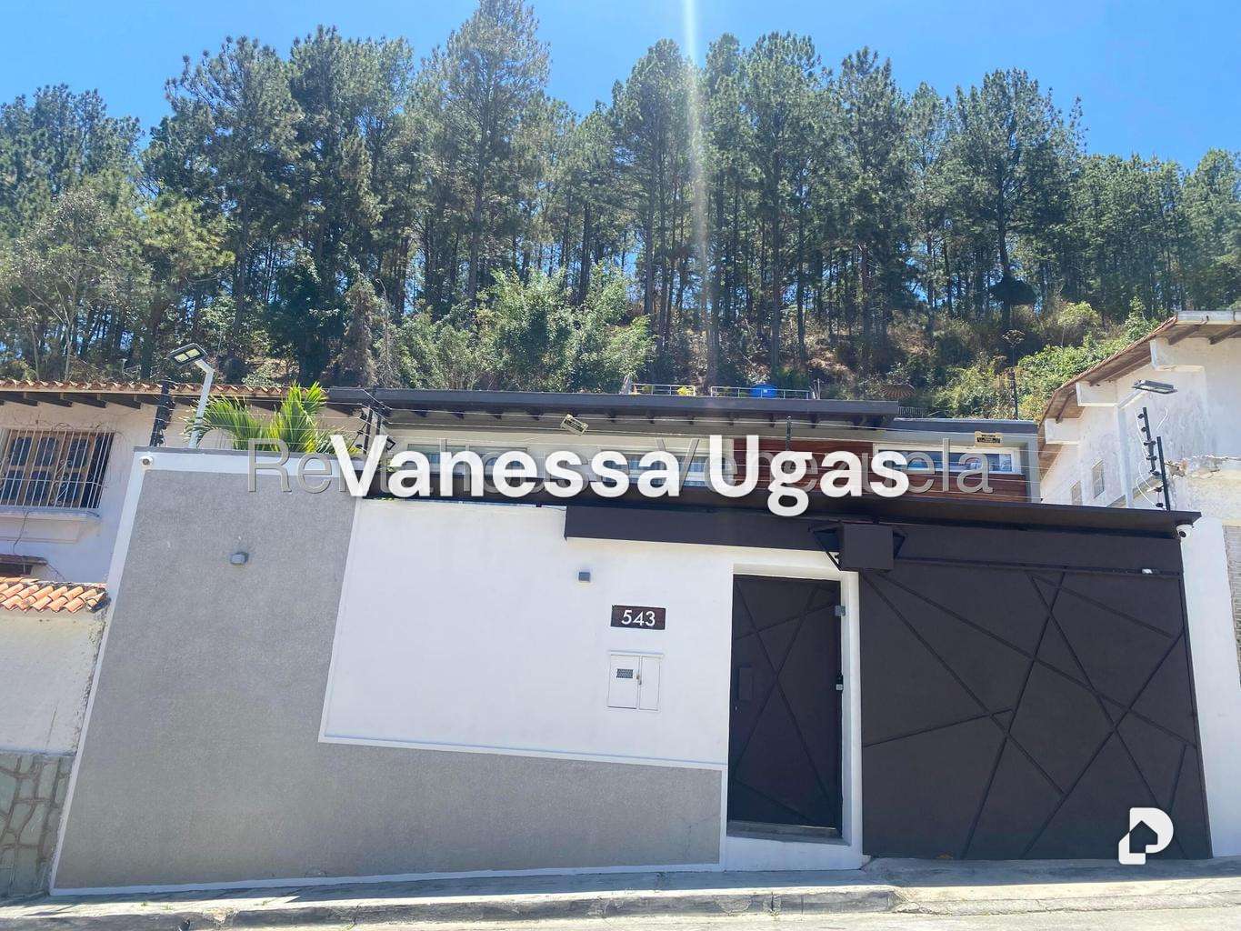 Casa en Alto Prado, Caracas – 1