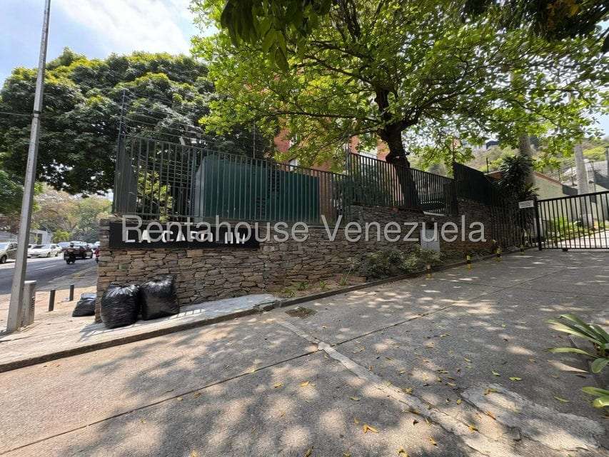 Apartment in El Cafetal, Caracas - 1