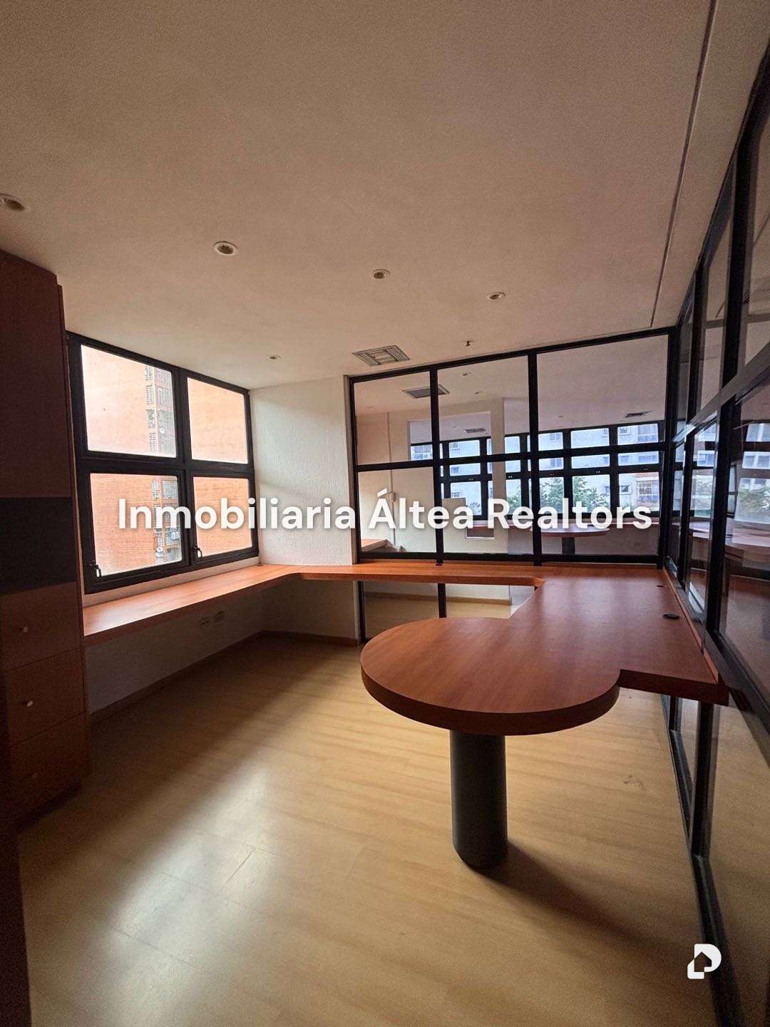 Oficina en Sabana Grande, Caracas – 9