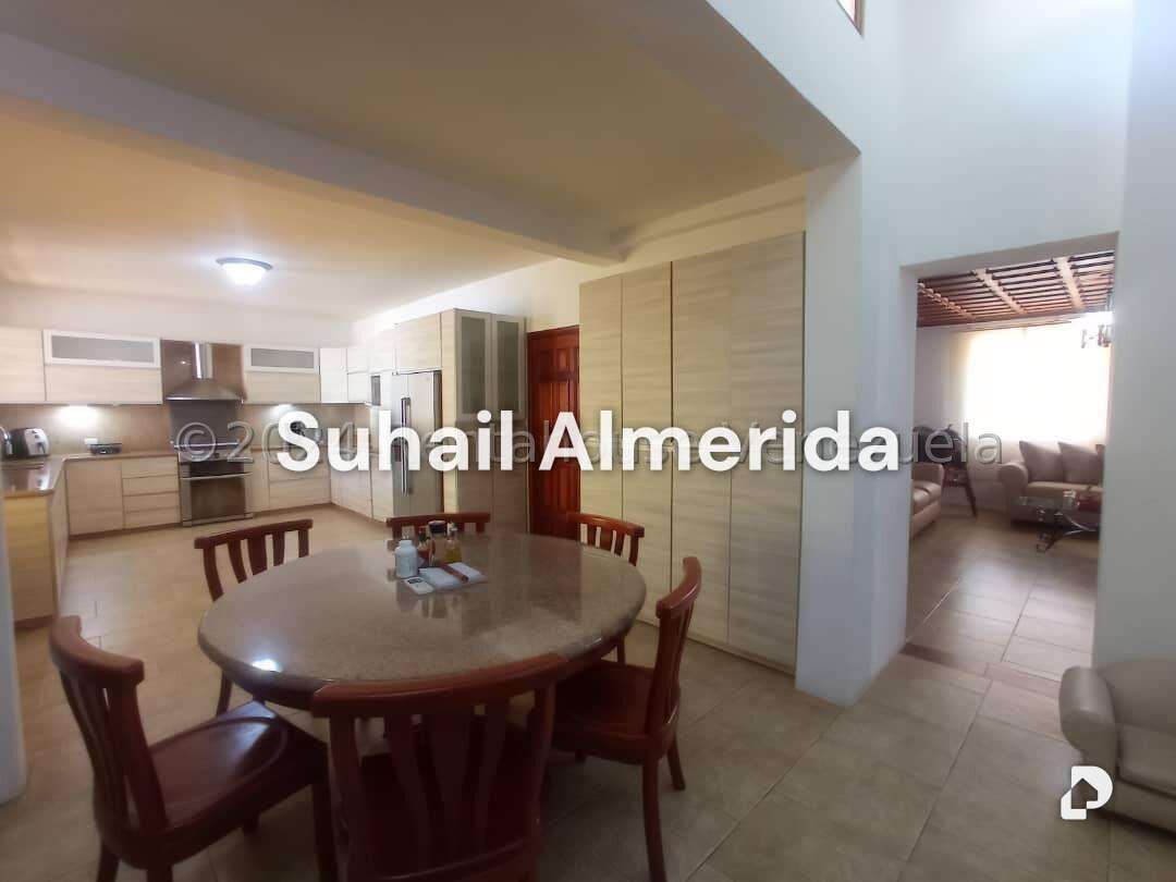 Casa en Guaparo, Valencia – 18