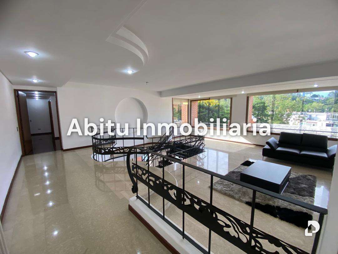 Apartamento en El Hatillo, Caracas – 11