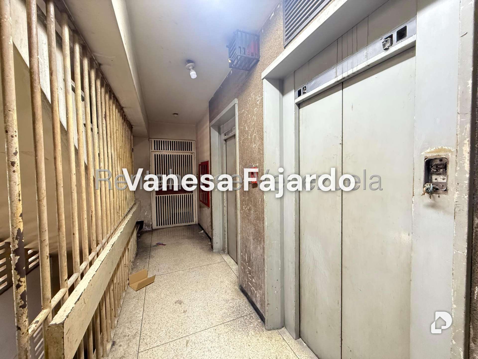 Edificio en Centro, Caracas – 10