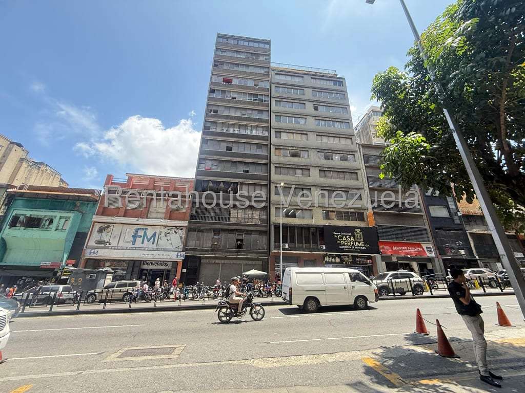Edificio en Centro, Caracas - 1