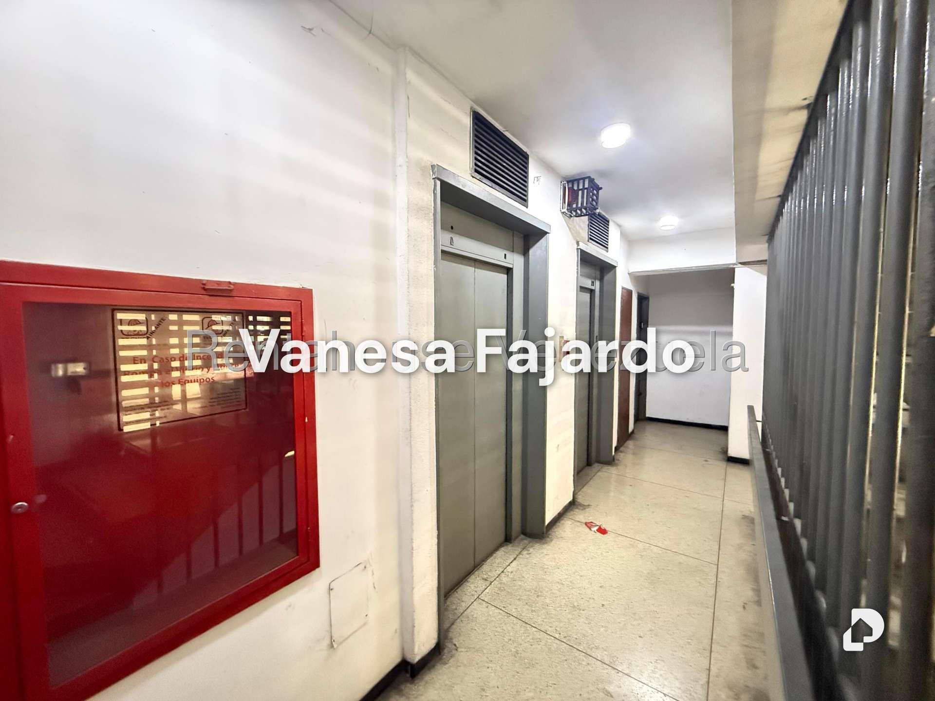 Edificio en Centro, Caracas – 9