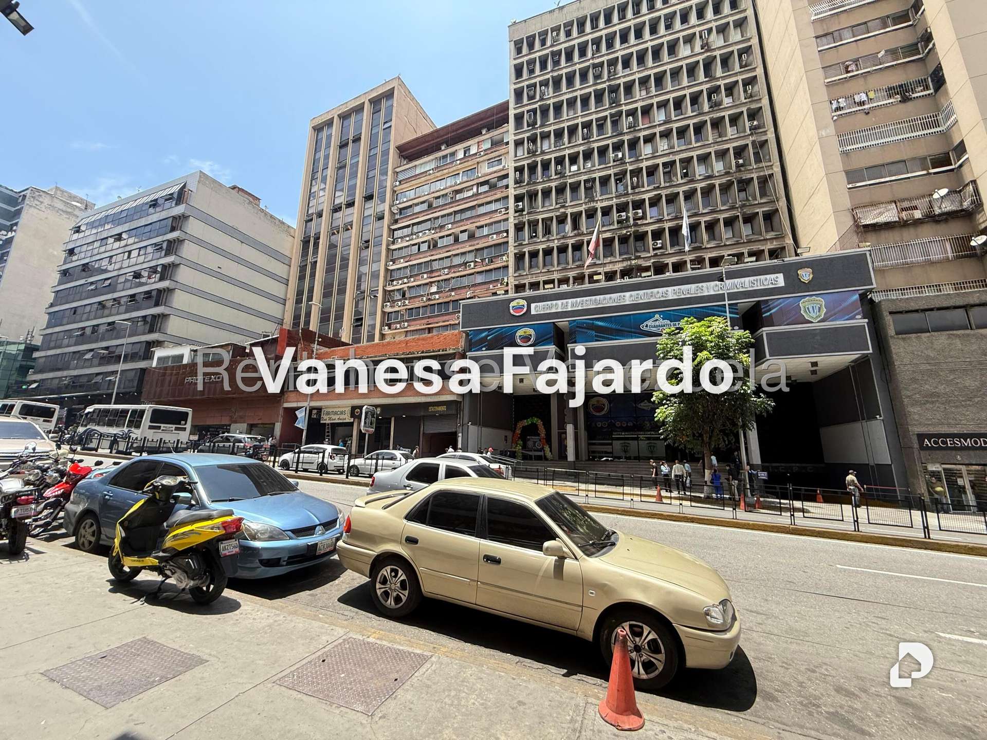 Edificio en Centro, Caracas – 5
