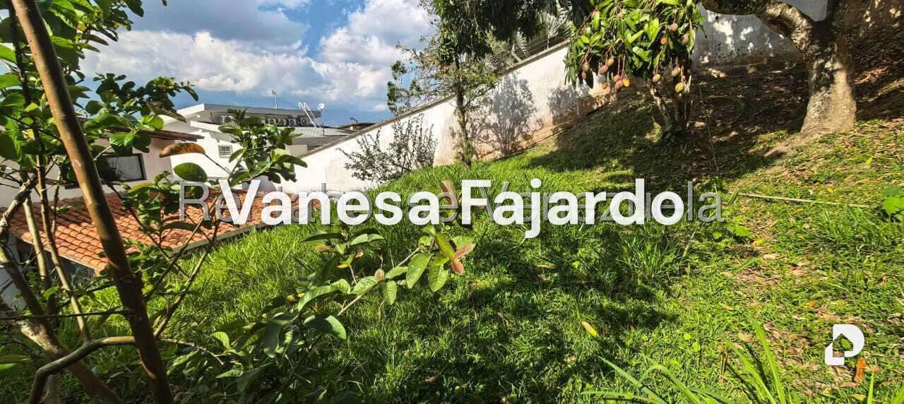 Casa en Los Naranjos (del Cafetal), Caracas – 9
