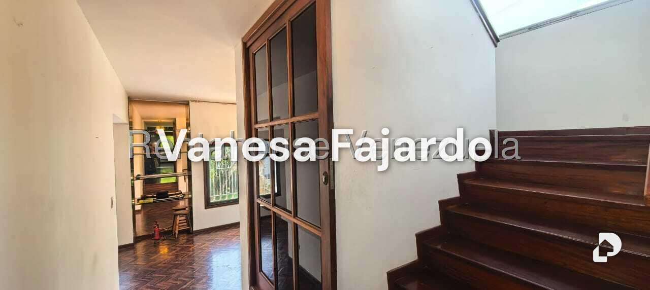 Casa en Los Naranjos (del Cafetal), Caracas – 19