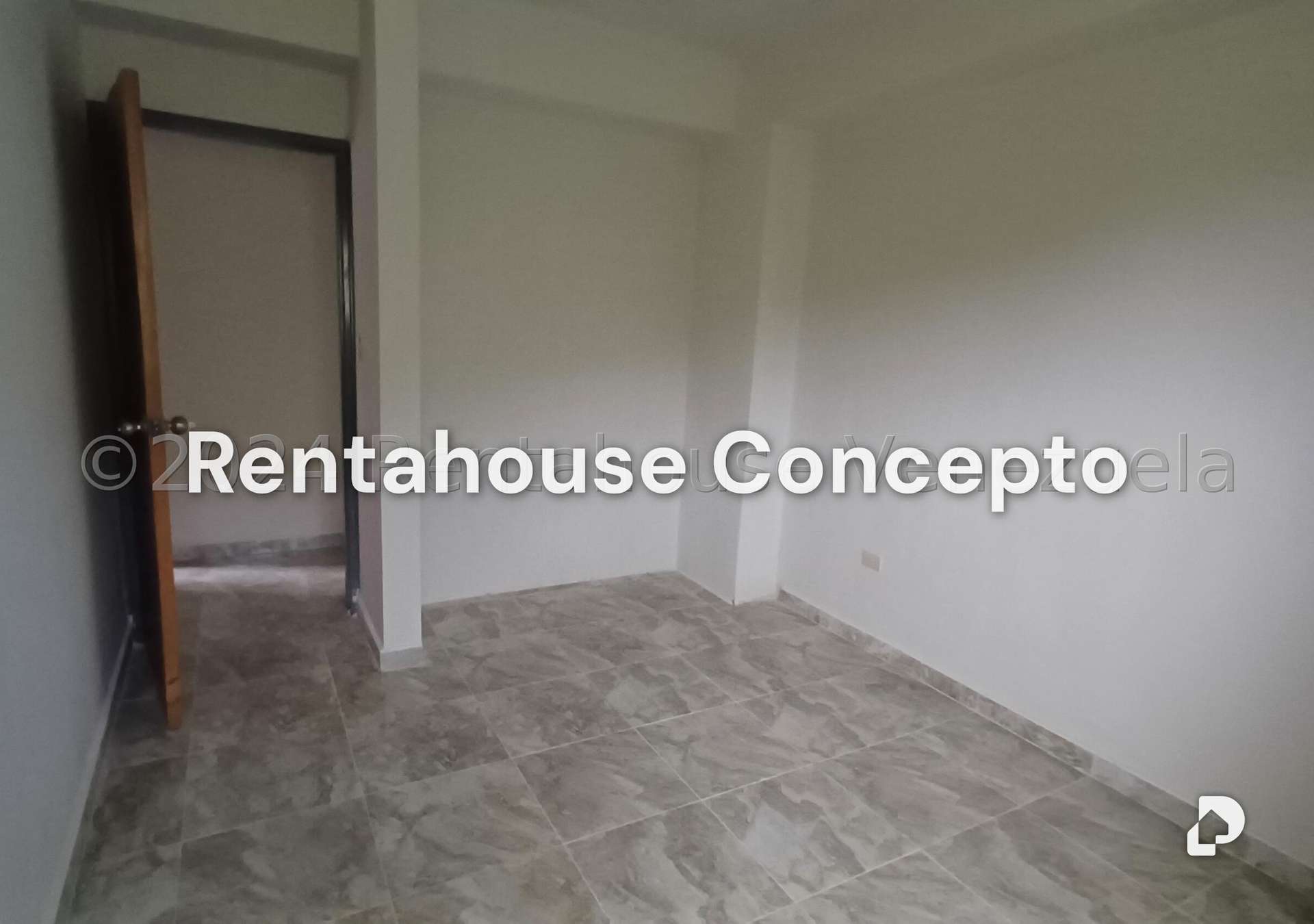 Apartamento en Ciudad Jardín Mañongo, Naguanagua – 17