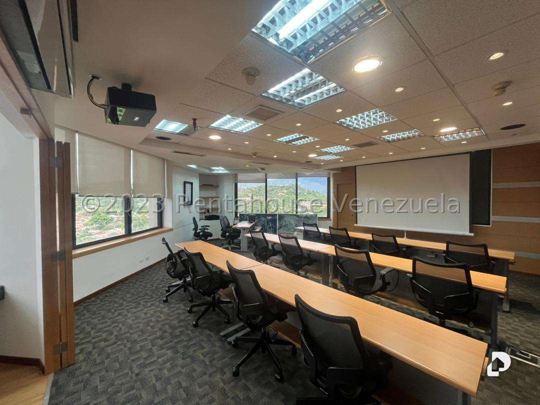 Oficina en Prados del Este, Caracas – 25