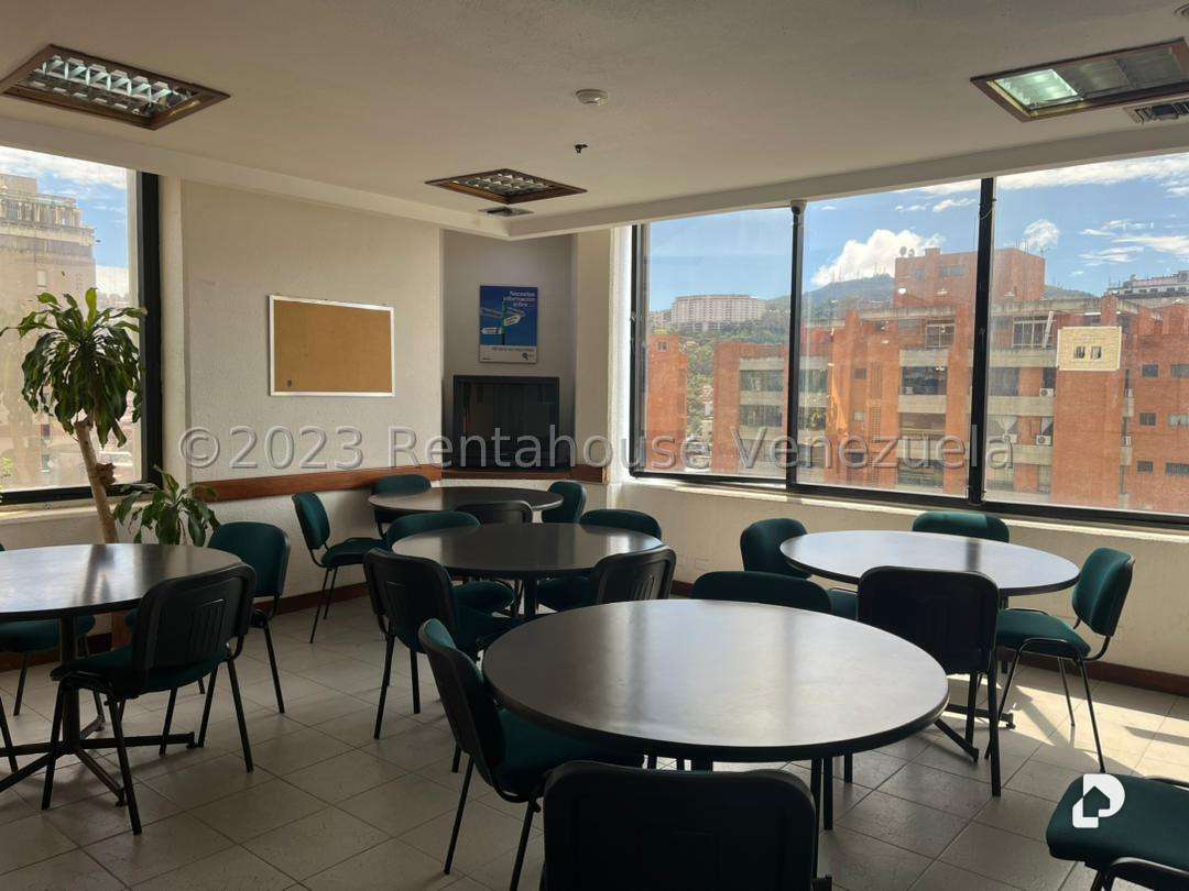 Oficina en Prados del Este, Caracas – 17