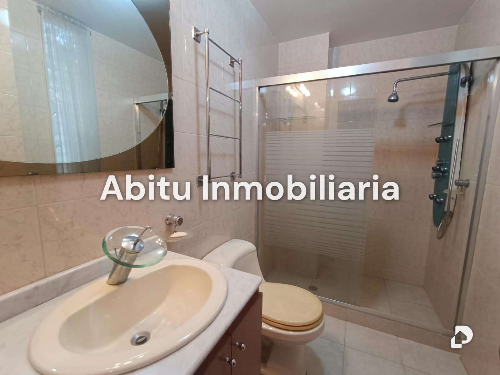 Apartamento en El Rosal, Caracas – 17