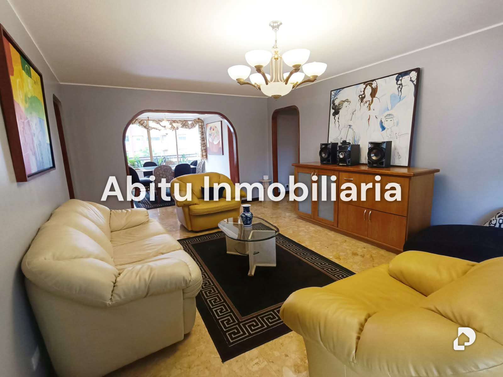 Apartamento en El Rosal, Caracas – 2